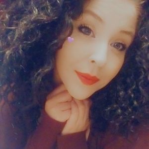 Meet your Posher, Ally